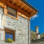Panoramic Mountain With Breathtaking View Holiday home Ala di Stura