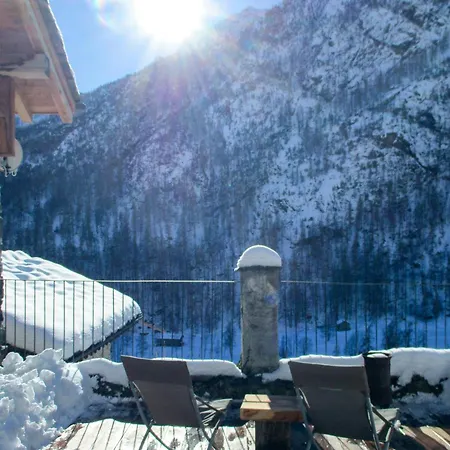 Vakantiehuis Panoramic Mountain With Breathtaking View